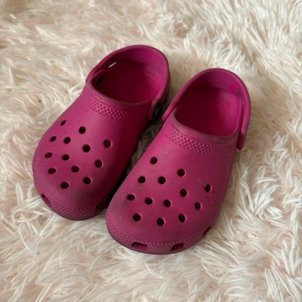 Crocs Pink Clog Sandals Sz 11